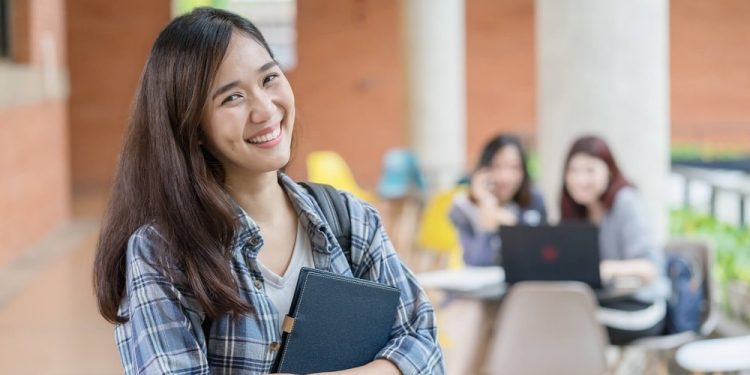 5 điều sinh viên năm nhất nên trang bị để sống phơi phới trong quãng thời gian Đại học