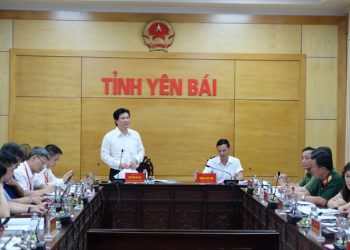 Bộ GD&ĐT: Đề thi tham khảo sẽ khó hơn đề thi chính thức