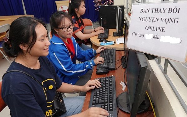 Điều chỉnh nguyện vọng, có được thay đổi toàn bộ nguyện vọng đã đăng ký trước đó?