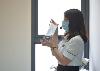 Học sinh phải ngồi giãn cách khi thi học kỳ 1