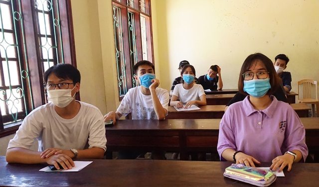 Lãnh đạo Nghệ An nói gì về chênh lệch điểm thi tốt nghiệp THPT – học bạ?