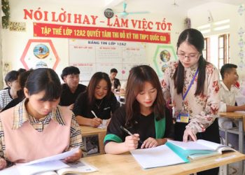 Lào Cai: Hỗ trợ học sinh hoàn cảnh khó khăn thi tốt nghiệp THPT