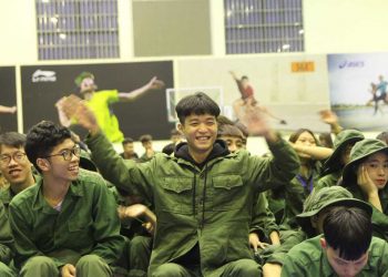 Những vật dụng cần thiết cho sinh viên đi học quân sự