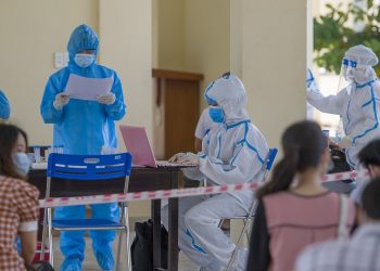 Phòng dịch Covid-19 tại điểm thi tốt nghiệp của thí sinh F1