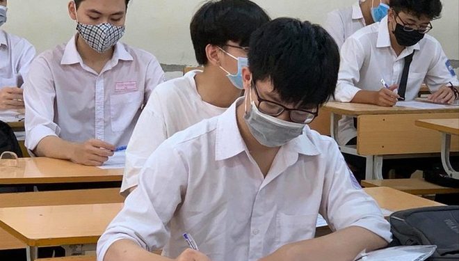 Sớm thi tốt nghiệp THPT trên máy tính