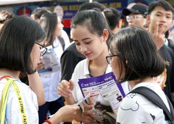 ‘Tăng học phí 35%, trường tư thục phải nâng chất lượng đào tạo’