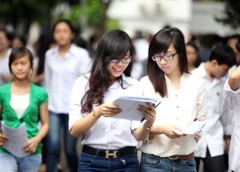 Top 13 ngành học có thu nhập cao nhất cho sinh viên mới ra trường