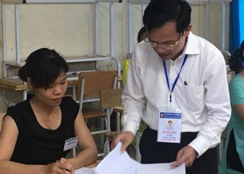 Vừa lo thi vừa gấp rút ứng phó thời tiết, dịch bệnh