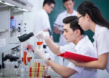 Chương trình đào tạo ngành kỹ thuật xét nghiệm Y học