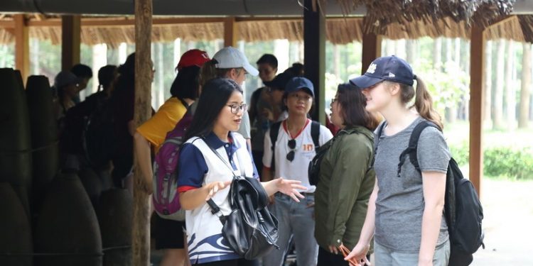 Chương trình đào tạo Ngành Quản trị dịch vụ du lịch và lữ hành