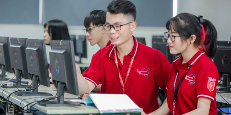 Chương trình đào tạo ngành Toán tin