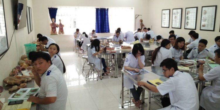 Đại học Y Dược Cần Thơ tuyển sinh Liên thông ĐHCQ năm 2020