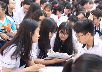 Đề thi thử THPT Quốc gia 2020 môn Địa lý của Bộ GD&ĐT (Có đáp án)