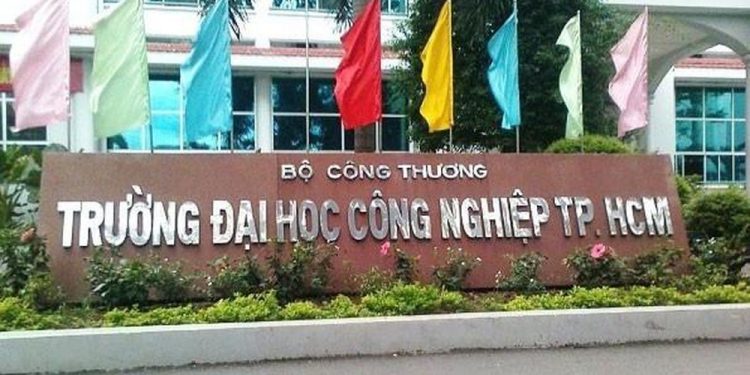 Điểm chuẩn xét học bạ trường ĐH Công nghiệp Thực phẩm 2020