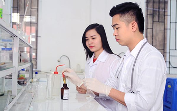 Điểm chuẩn xét tuyển nhóm ngành sức khỏe của một số trường Đại học