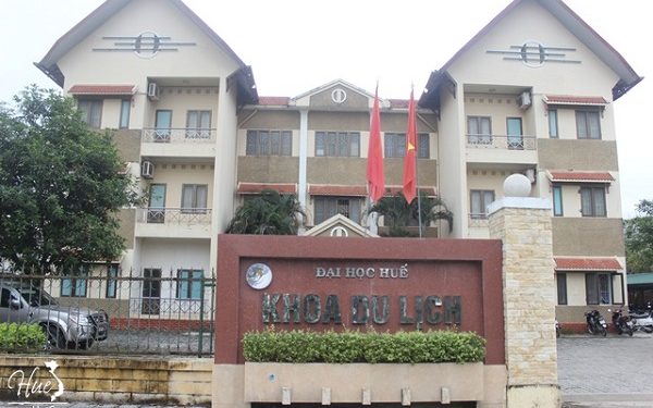 Khoa Du lịch – Đại học Huế điểm chuẩn xét học bạ 2020