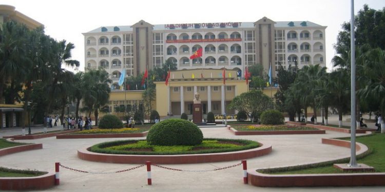 Tuyển sinh Liên thông đại học chính quy Trường ĐH Thương Mại 2020