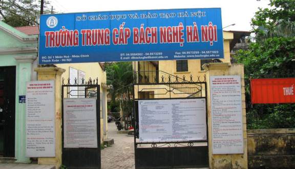 Trường Trung cấp Bách nghệ Hà Nội