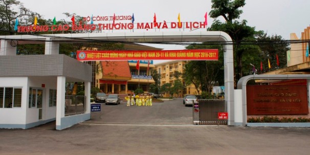 Trường Cao đẳng Thương mại và du lịch